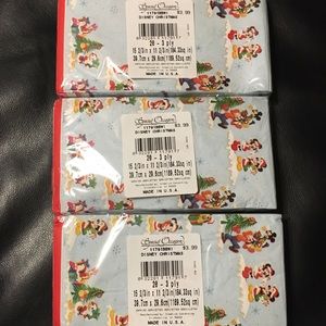DISNEY CHRISTMAS NAPKINS (MICKEY MOUSE)